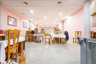 Local comercial en venta en Esquivias