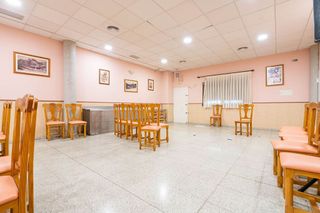 Local comercial en venta en Esquivias