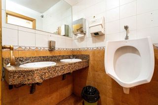 Local comercial en venta en Esquivias