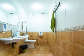 Local comercial en venta en Esquivias