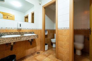 Local comercial en venta en Esquivias