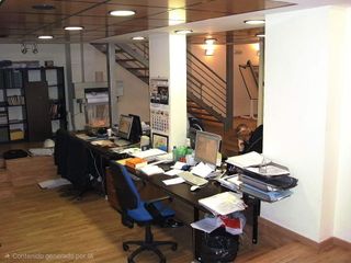 Local comercial en alquiler en Parque Ayala - Jardín de la Abadía - Huelín en Málaga