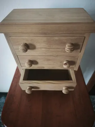 Joyero artesanal de madera