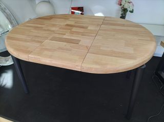 Mesa redonda Y SILLAS
