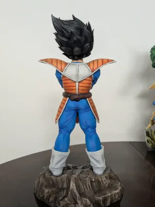 Figura Vegeta T-Rex Studio