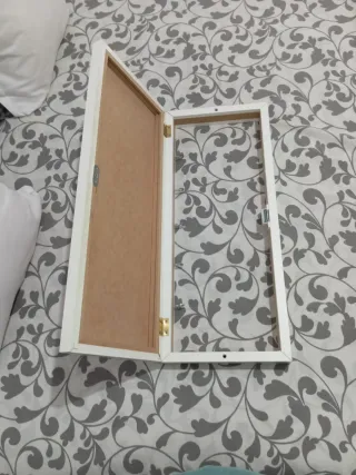 Marco decorativo/cuelgallaves