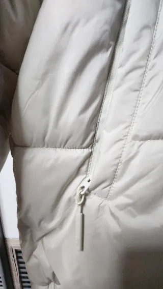 Cazadora acolchada Pull&Bear beige