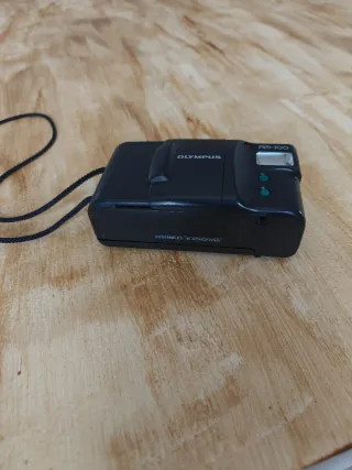 Cámara Olympus AM-100 Negra