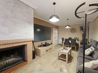 Casa pareada en venta en Marianistas - AVE en Ciudad Real