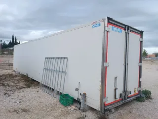 Parcela con luz y agua