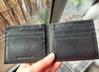 Cartera de Piel Genuina para Hombre