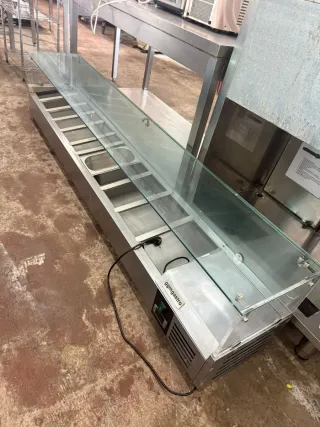 Vitrina Refrigerada GGM Gastro