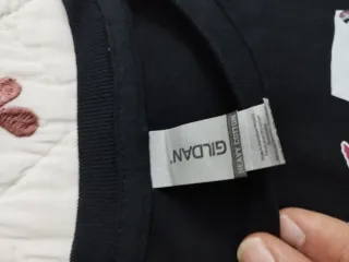 Camiseta Ghost-Spider Marvel (Nueva)