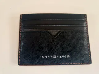 Tarjetero Tommy Hilfiger negro borde marron