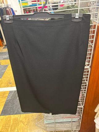 Lote 10 Faldas Señora Rectas Beig. Negra, Marrón.