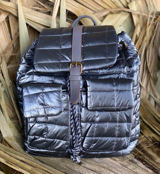 Bolsos de varios colores, marca Mr. Sobraeti