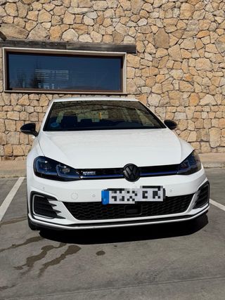 Volkswagen Golf gte