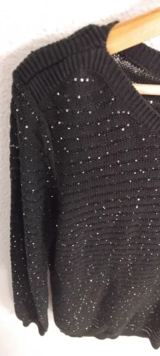 Jersey negro con brillos