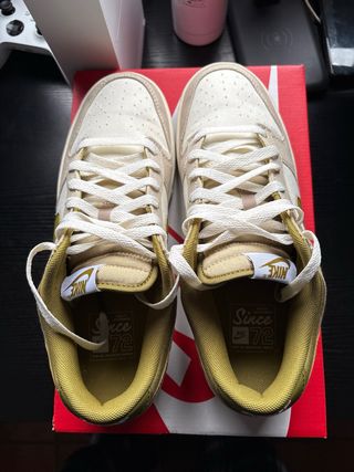 Nike Dunk Low Beige/Olive Green