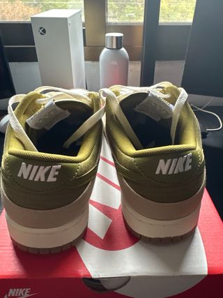 Nike Dunk Low Beige/Olive Green