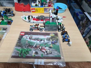 Lego Aventuras: Vehículo y Dinosaurio