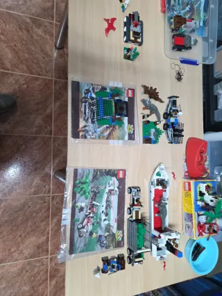 Lego Aventuras: Vehículo y Dinosaurio