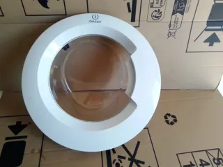 Puerta lavadora Indesit 7kg