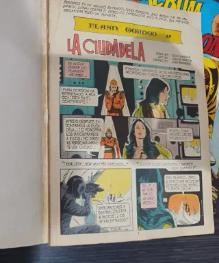 Album Flash Gordon  Primeros 4 núm cómics tebeos