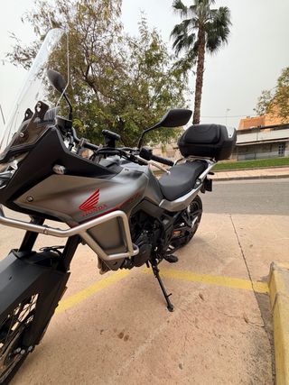 Honda Transalp XL750 Adventure Gris