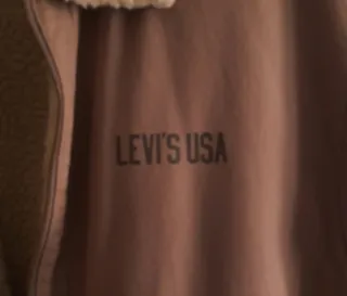 Chaqueta Levi's USA marron con forro sherpa