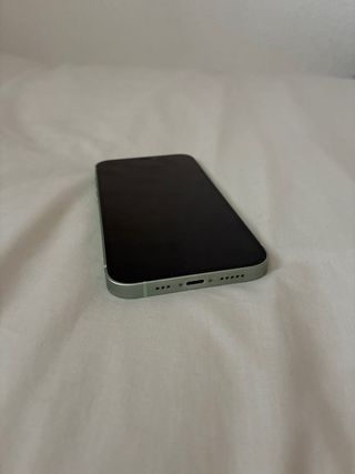 iPhone 12 Verde