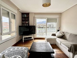 Piso en alquiler en San Pedro de Deusto-La Ribera en Bilbao