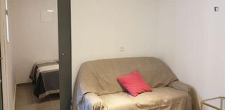 Chalet en alquiler en Valdeacederas en Madrid