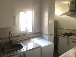 Chalet en alquiler en Valdeacederas en Madrid