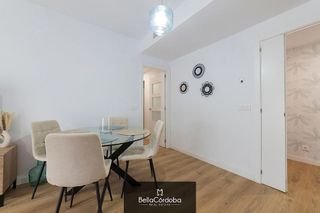 Piso en alquiler en Poniente-Norte - Miralbaida - Parque Azahara en Córdoba