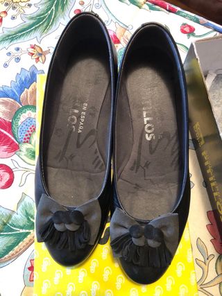 Zapatos de vestir negros cómodos