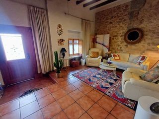 Casa adosada en venta en Oliva pueblo en Oliva