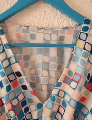 Blusa retro estampada mujer