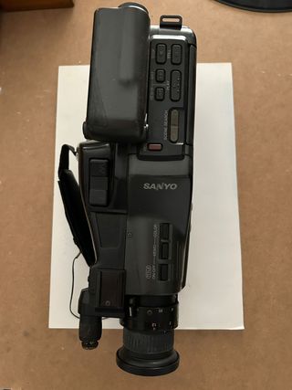 Videocámara Sanyo Vision 8 VM-D16P