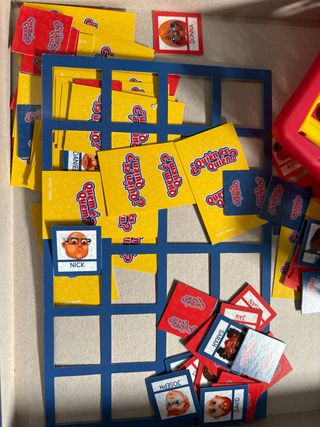 Juego de mesa ¿Quién es Quién? Hasbro Gaming