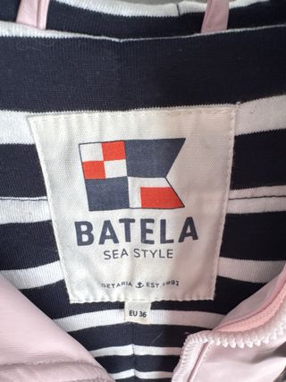 Chaqueta impermeable Batela rosa