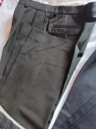 Pantalones de vestir grises talla 44