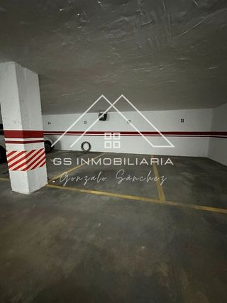 Garaje en alquiler en Lucena