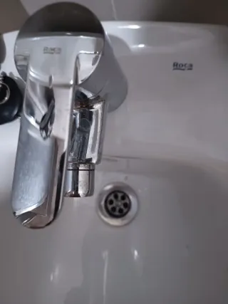 Bidé Roca Blanco Porcelana con Grifo