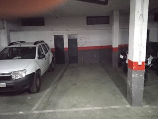 PLAZA DE GARAJE CON TRASTERO