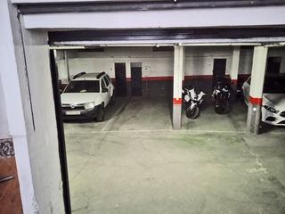 PLAZA DE GARAJE CON TRASTERO