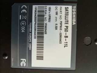 Ordenador portátil Toshiba negro