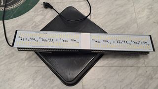 Luz LED Cultivo Mars Hydro 135W 2,8 μmol/J