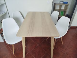 Mesa de jantar IKEA LISABO 140x78cm