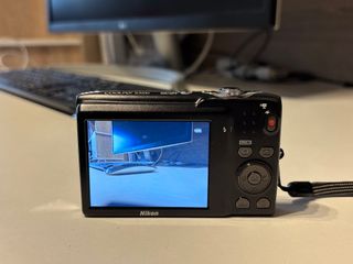 Cámara Nikon Coolpix S3100 Roja